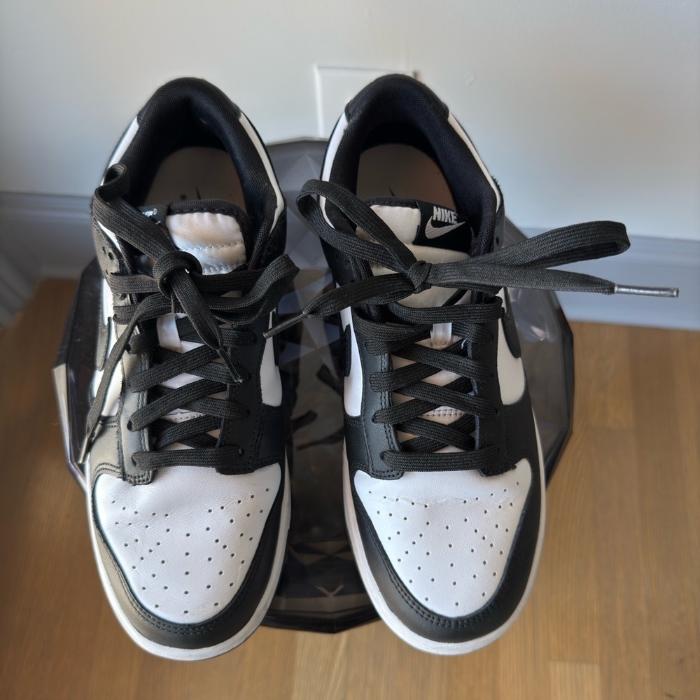 Nike Dunk Low "White/Black" Women's - Picture 8 of 12